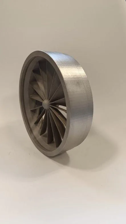 Tobera metálica impresa en 3D como prototipo funcional